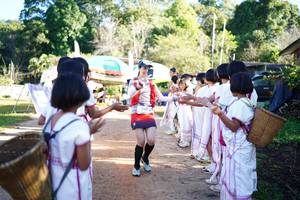 BIB: 2017
                            <button type="button" onclick="openModal(19031348)" class="btn btn-primary btn-sm float-right btn-popup" data-toggle="modal" data-target=".modal-high-quality">
                        <i class="fas fa-shopping-cart"></i> Add to Cart
                    </button>
                                            <button type="button" onclick="isThisMe(19031348, true)" class="btn btn-success btn-sm float-right btn-popup btn-isme hidden" data-toggle="tooltip" data-placement="bottom" title="นี่คือรูปของคุณใช่ไหม คลิกที่นี่เพื่อเอาเข้าอัลบั้ม">
                        <i class="fas fa-plus"></i> Add to album
                    </button>
                    <button type="button" onclick="isThisMe(19031348, false)" class="btn btn-warning btn-sm float-right btn-popup btn-isnotme hidden">
                        <i class="fas fa-ban"></i> Remove from album
                    </button>